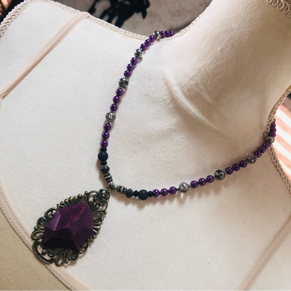 Handcrafted repurpose filigree geometric stone medallion beaded necklace